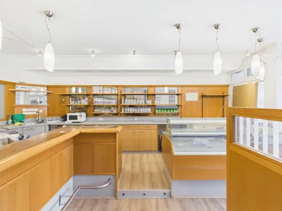 Gewerbeimmobilie kaufen in Eisenstadt - Umgebung – 296 m², € 500.000 – Bild 3 von 8