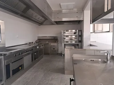 Gewerbeimmobilie mieten in Salzburg-Umgebung – 200 m², € 4.000 – Bild 6 von 8