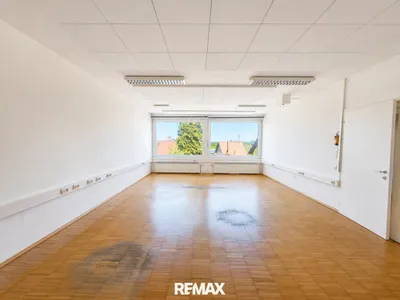 10-Zimmer-Haus kaufen in Linz Land – 213 m², € 499.000 – Bild 15 von 17