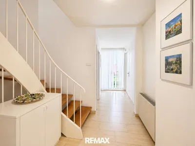 10-Zimmer-Haus kaufen in Linz Land – 213 m², € 499.000 – Bild 3 von 17