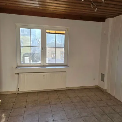 3-Zimmer-Wohnung mieten in Baden – 40 m², € 590 – Bild 4 von 5