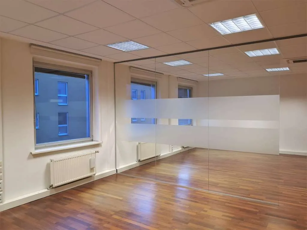 Modernes Büro auf der Meidlinger Hauptstraße zur Miete oder Kauf! - Ansicht 3