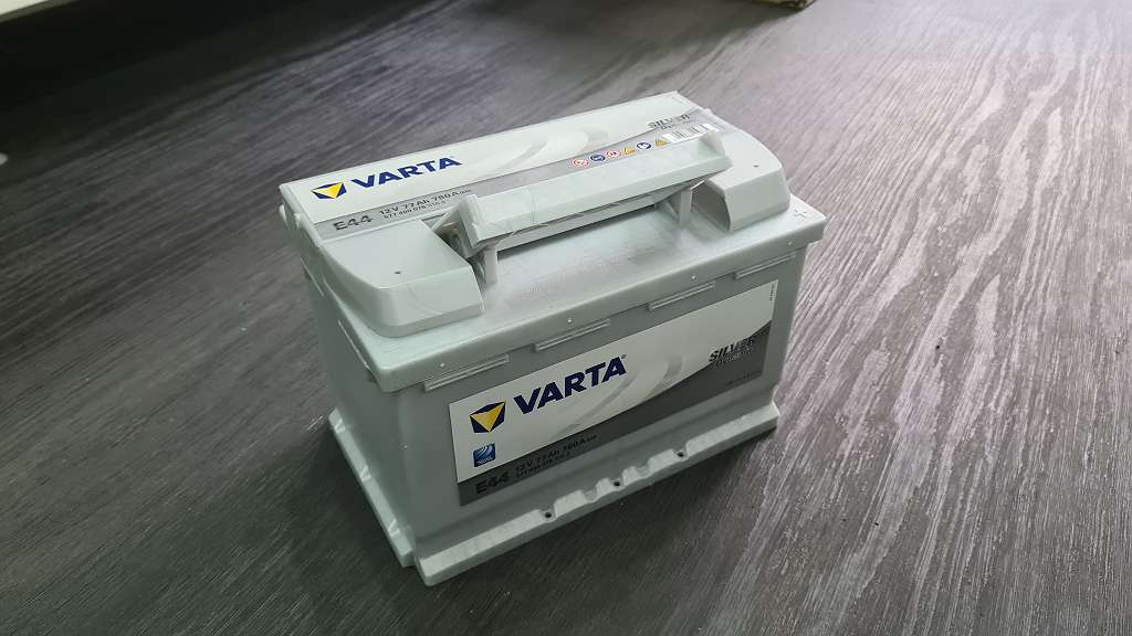 Autobatterie VARTA, € 115,- (4020 Linz) - willhaben