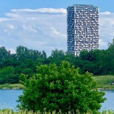 *Bezug ab 1.9.* Marina Tower | 2-Zimmer mit Donaublick, Loggia & Concierge | U2 vor der Tür