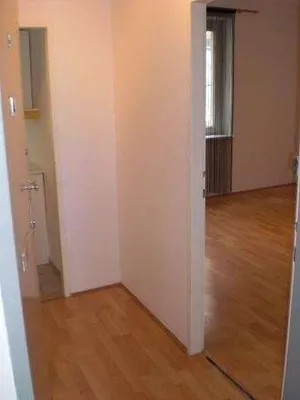 1-Zimmer-Wohnung kaufen in Wien – 33 m², € 180.000 – Bild 2 von 23