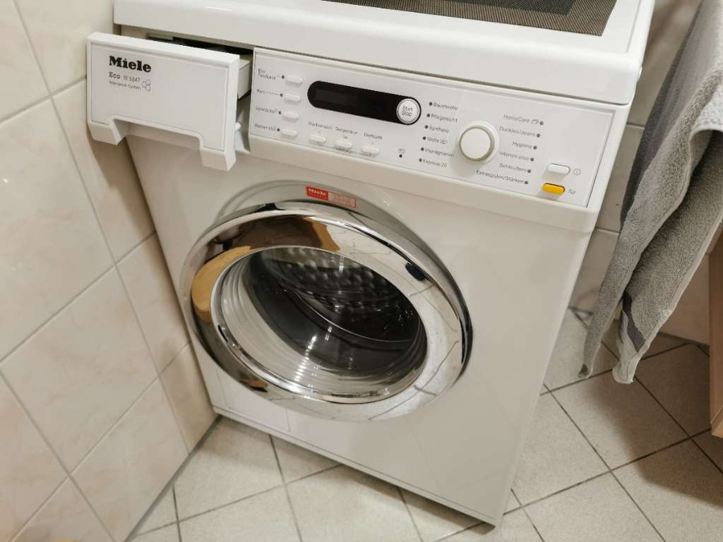 Miele Waschmaschine Eco W5847, € 250,- (4060 Leonding) - Willhaben