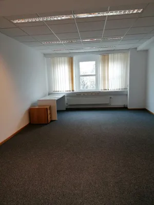 Gewerbeimmobilie mieten in Wien – 342 m², € 4.359 – Bild 8 von 11