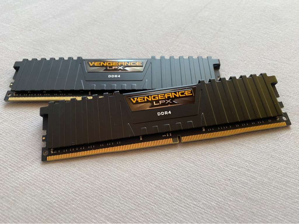 Corsair Vengeance LPX 32GB (2 x 16 GB) DDR4 3200MHz C16, € 50,- (3571  Zitternberg) - willhaben