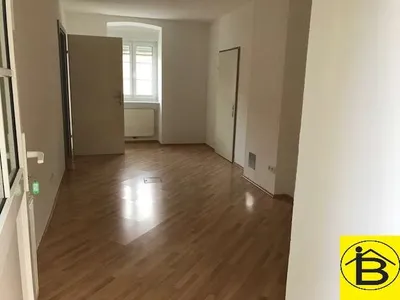 2-Zimmer-Gewerbeimmobilie mieten in Sankt Pölten – 53 m², € 526 – Bild 2 von 13