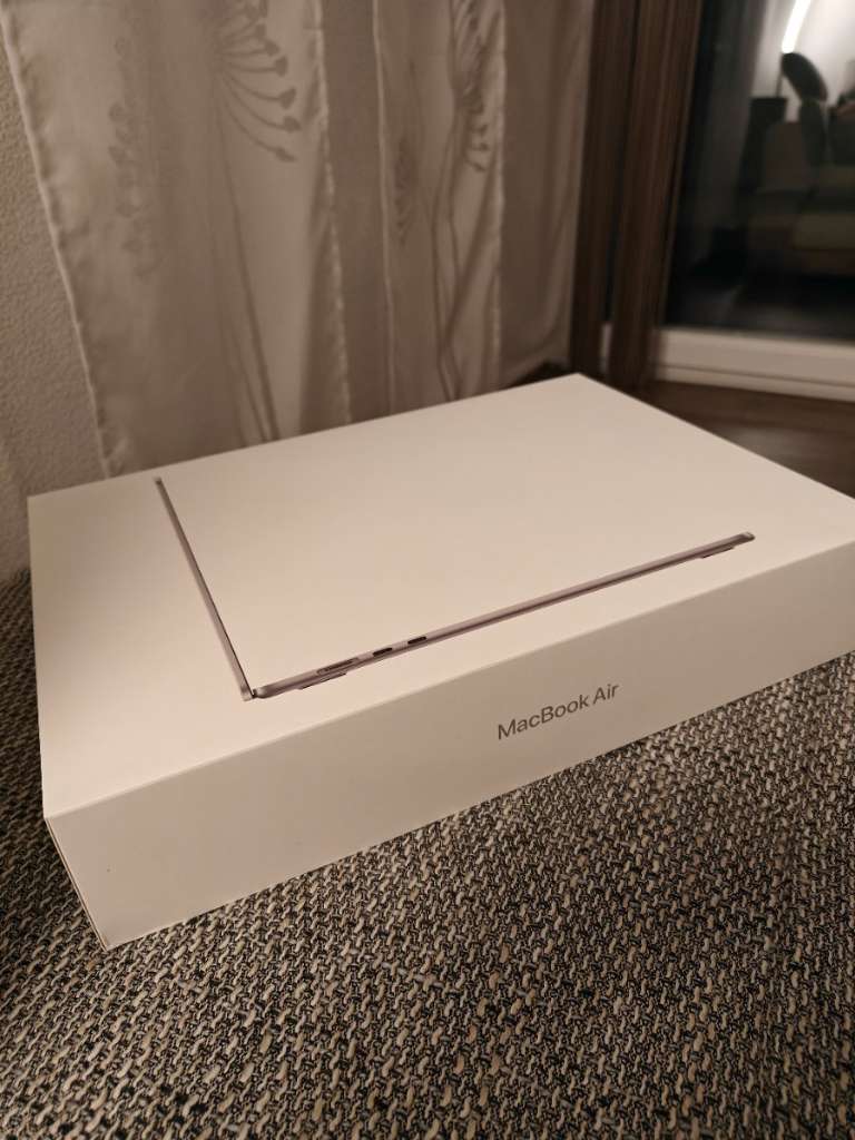 Komplett neu: Apple Notebook »MacBook Air 15\
