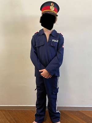 (verkauft) Polizei-Uniform Verkleidung