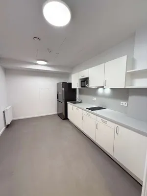 Gewerbeimmobilie mieten in Wien – 385 m², € 28 – Bild 13 von 16