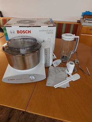 Bosch UM3 Kitchen Machine / Mixer / Blender Germany, Cracked Lid