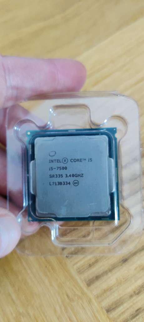 I5 hot sale 7500 socket