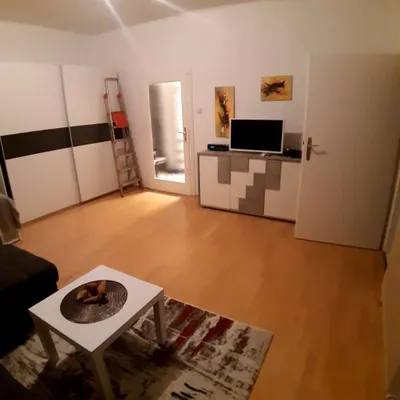 Wohnung mieten in Wien – 44 m², € 750 – Bild 2 von 9