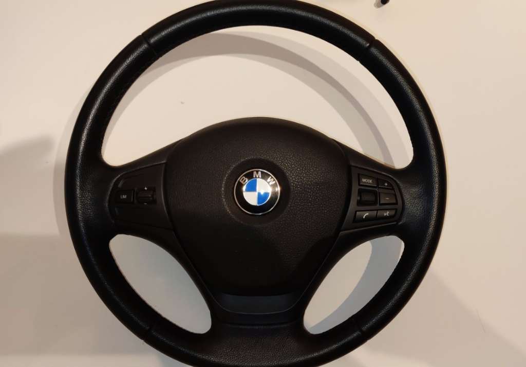 BMW Lenkrad inkl. Airbag und Multifunktionstasten, € 120,- (8700 Leoben) -  willhaben