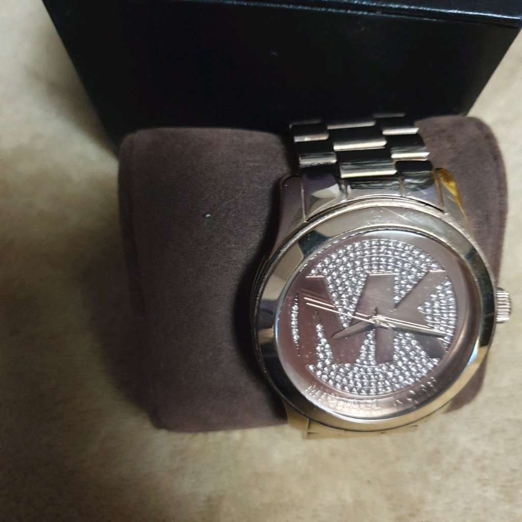 Michael hotsell kors 5706