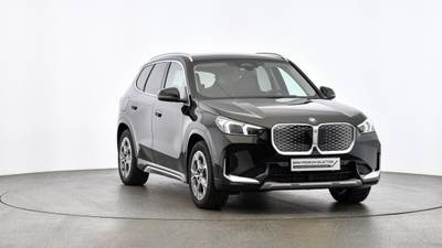 BMW iX1 xDrive30