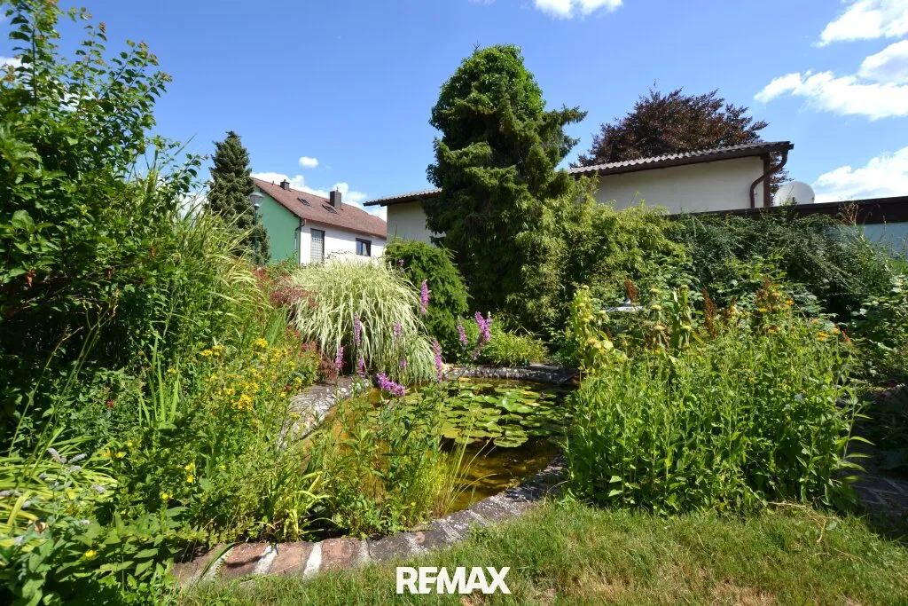 Ein Garten zum Verlieben - ein Haus zum Gestalten – pohled 3