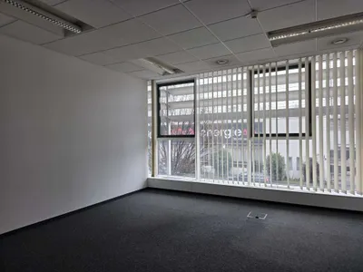 Gewerbeimmobilie mieten in Linz – 349 m², € 4.268 – Bild 6 von 10