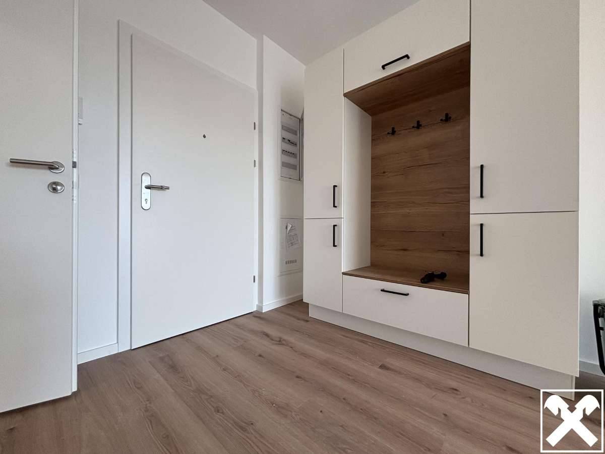 Modern, hell & bezugsfertig - tolle Mietwohnung im Stadtzentrum - Ansicht 3
