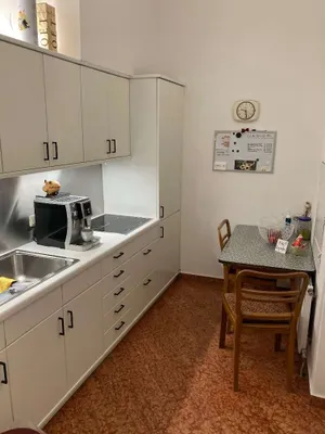 3-Zimmer-Gewerbeimmobilie mieten in Linz – 140 m², € 100 – Bild 8 von 10