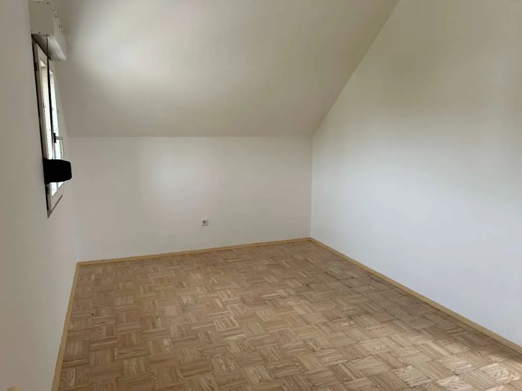 Tolle Singlewohnung in Raaba – pohled 3