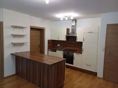 3-Zimmer-Wohnung mieten in Gmunden – 70 m², € 710 – Bild 1 von 8