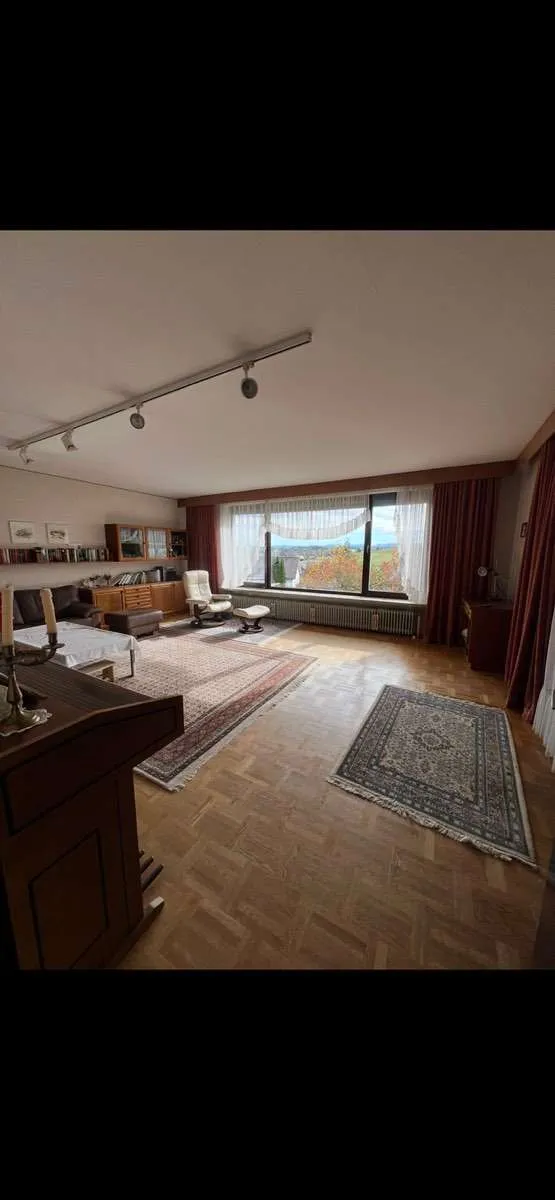 Raum für Neues: Traumblick & 1046 m² in Neuhofen - Widok 3