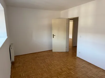 3-Zimmer-Wohnung mieten in Salzburg-Umgebung – 109 m², € 1.250 – Bild 4 von 12