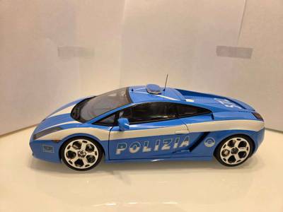 The 1/18 Lamborghini Gallardo Polizia from AUTOart, a review by The 1/18 Lamborghini Gallardo Polizia from AUTOart, a review by