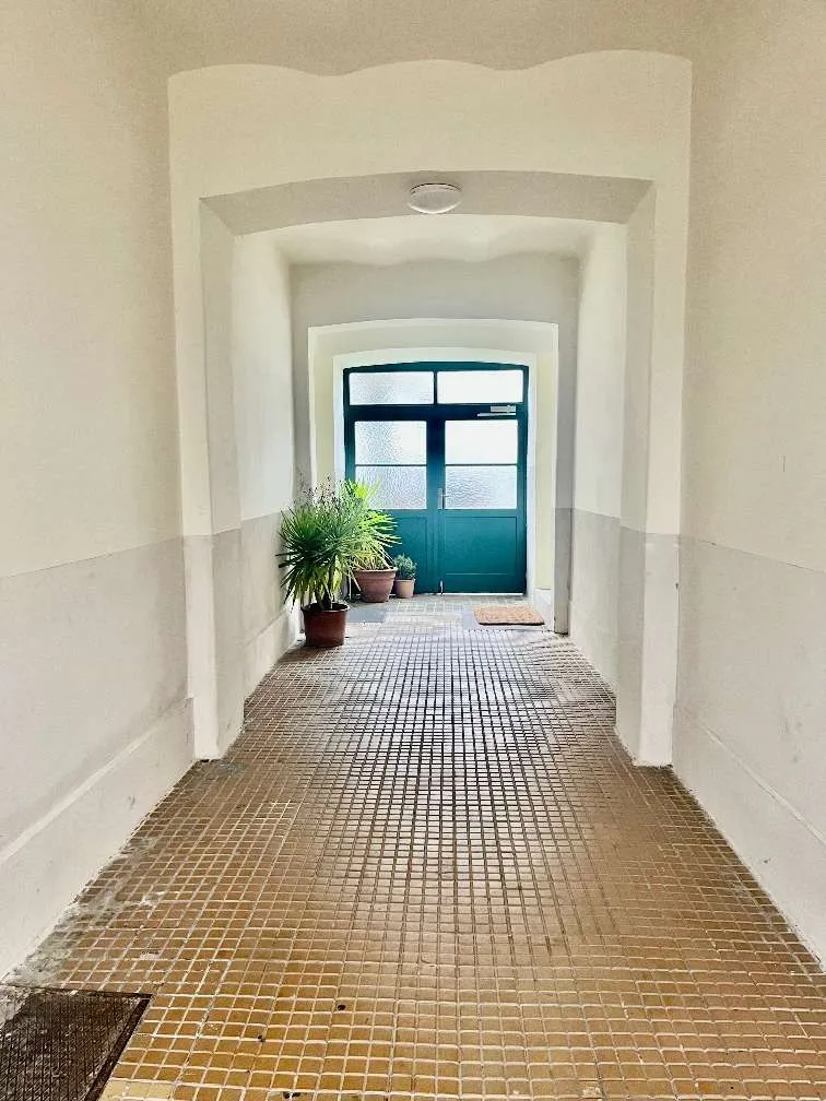 Ruhige 2-Zimmer Altbauwohnung im Hinterhaus | Gartennähe | generalsaniertes Haus - Ansicht 2