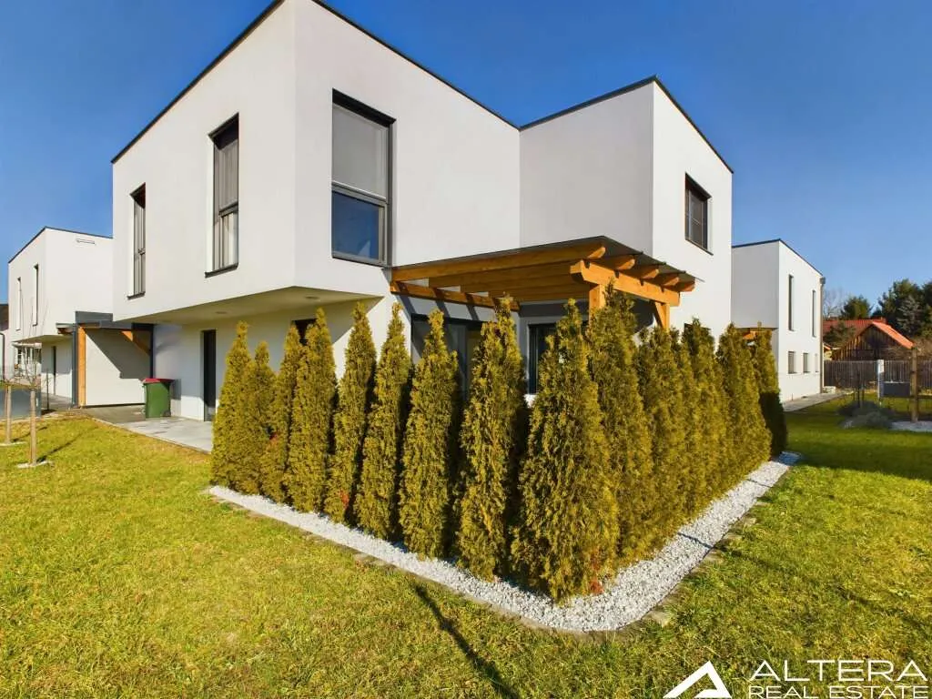 Lichtdurchflutetes Traumhaus in Wildon!! Moderne, innovative Bauweise, Garten und Doppelcarport!! - Ansicht 3