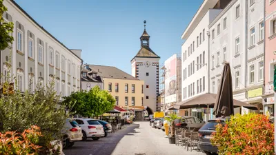 Immobilie kaufen in Vöcklabruck – 1 405 m² – Bild 1 von 20