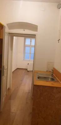 Räumlichkeiten zur Vermietung (Büro, Lager, Praxis, Studio, etc)