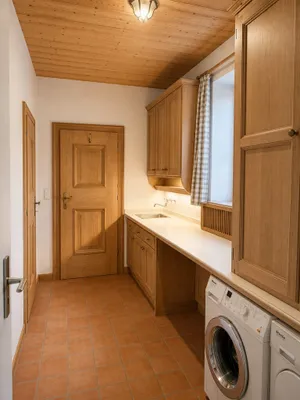 7-Zimmer-Haus mieten in Salzburg-Umgebung – 290 m², € 6.557 – Bild 23 von 27