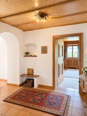 7-Zimmer-Haus mieten in Salzburg-Umgebung – 290 m², € 6.557 – Bild 7 von 27