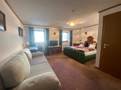 11-Zimmer-Gewerbeimmobilie mieten in Zell am See – 3 160 m², € 3.400 – Bild 15 von 19