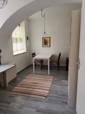1-Zimmer-Wohnung mieten in Graz – 35 m², € 430 – Bild 2 von 14