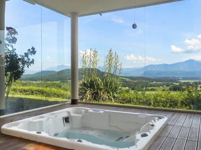 8-Zimmer-Haus kaufen in Klagenfurt Land – 327 m², € 780.000 – Bild 3 von 52