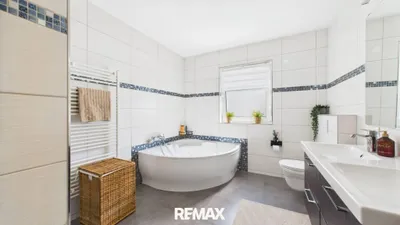 8-Zimmer-Gewerbeimmobilie kaufen in Linz Land – 250 m², € 889.000 – Bild 14 von 19