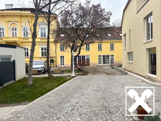 Anleger aufgepasst! Investieren und vermieten - barrierefreie Wohnung in Badener Stadtvilla, Baden