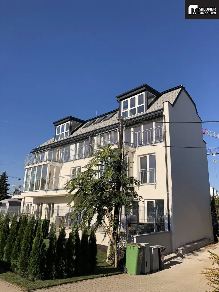 Provisionsfrei! Traumhafte Erdgeschosswohnung mit 2 Terrassen und kleinem Garten, Einbau-Küche nähe alte Donau! - Widok 3