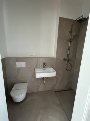 3-Zimmer-Wohnung mieten in Baden – 90 m², € 1.417 – Bild 5 von 8