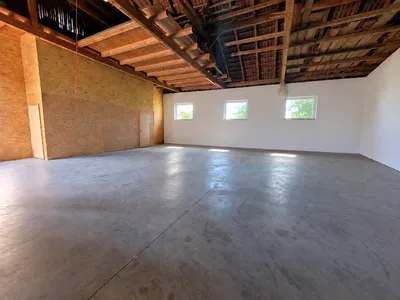 Gewerbeimmobilie mieten in Wels-Land – 150 m², € 850