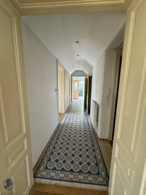 8-Zimmer-Immobilie kaufen in Mödling – 389 m², € 1.300.000 – Bild 11 von 43