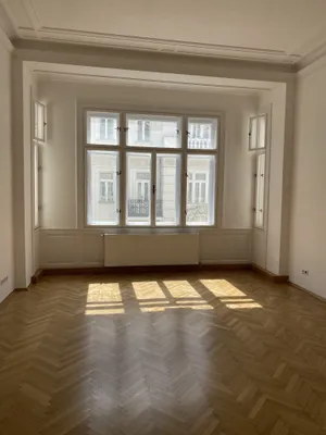 Südseitige Altbauwohnung vis á vis vom Arenbergpark – Bild 2