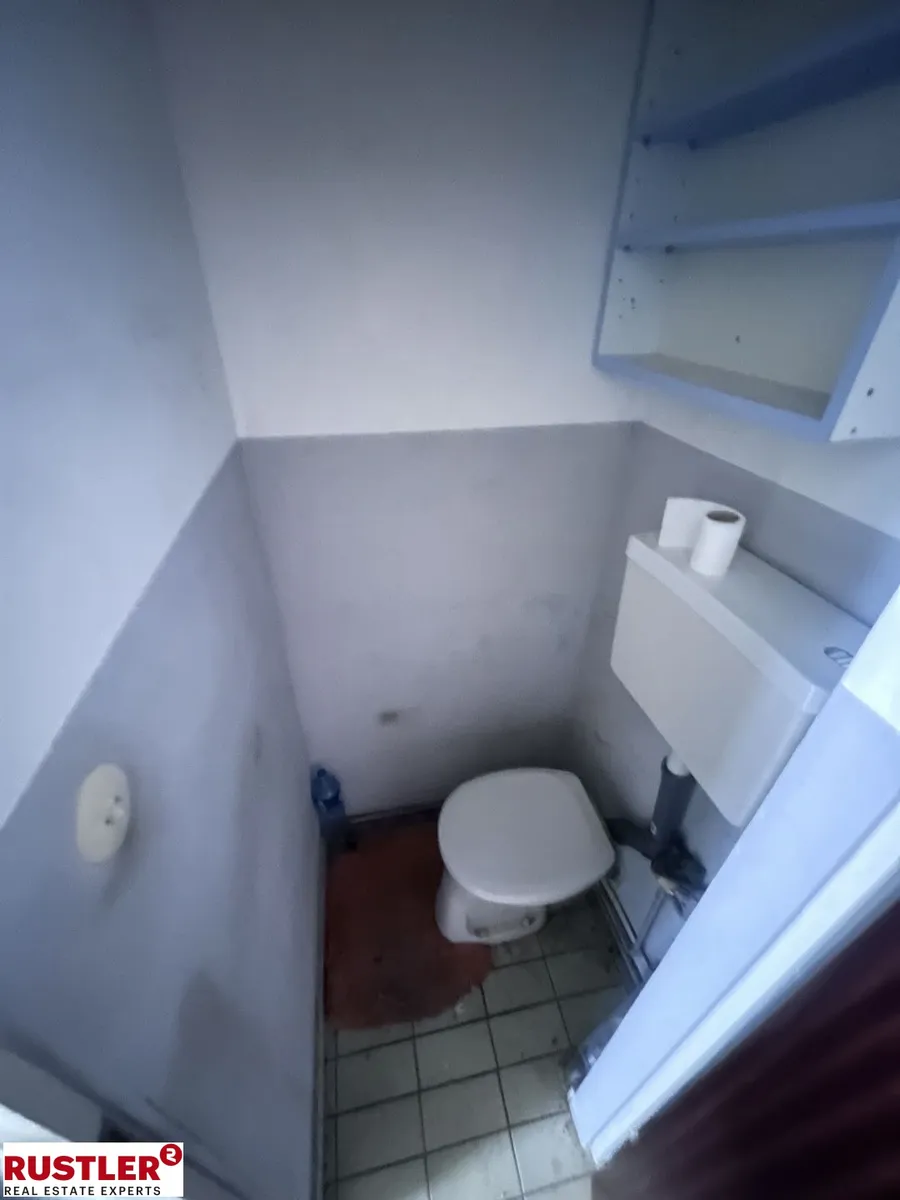 Schnäppchen in gefragter Lage Meidlings | Bastlerwohnung in saniertem Altbau! - Ansicht 3
