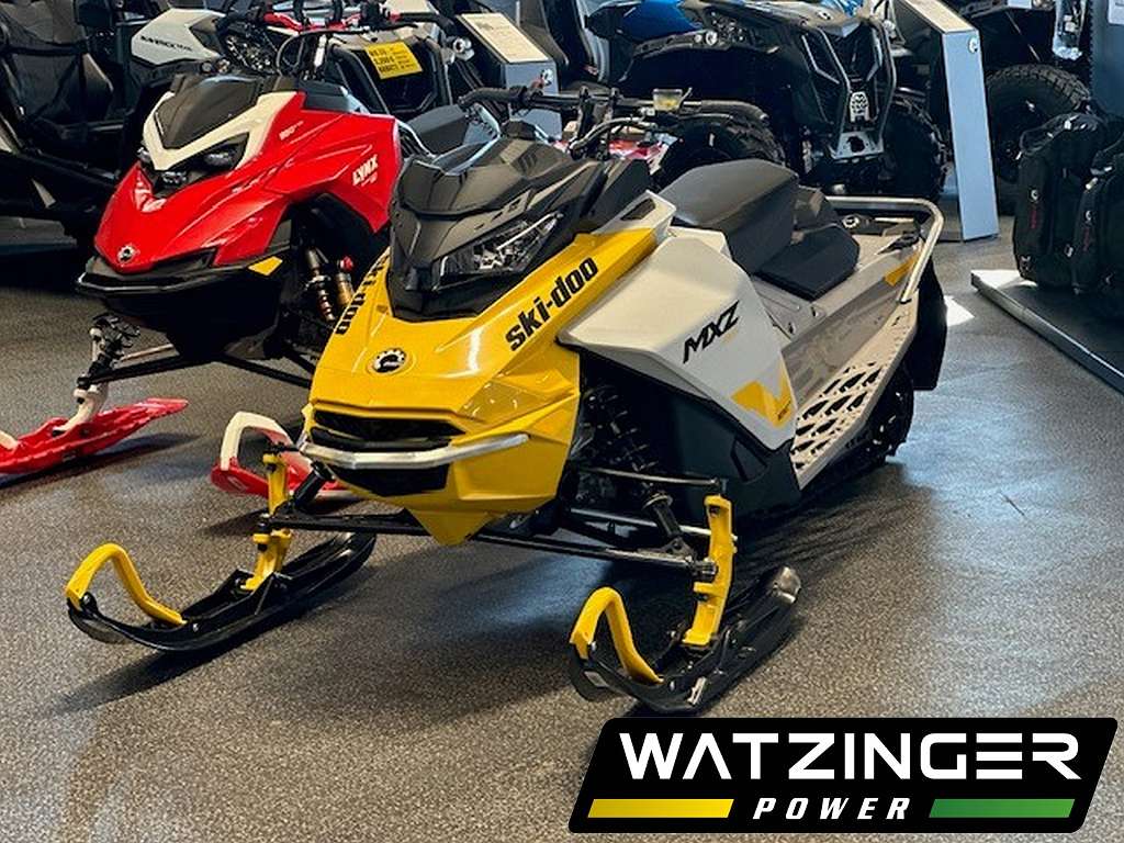 Bombardier MXZ SKI-DOO NEO DELE ** LAGERND** Schneemobil