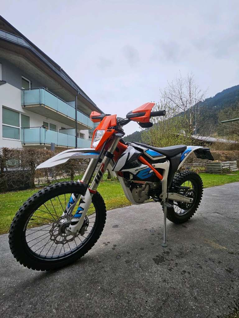 KTM Freeride E-XC Motocross